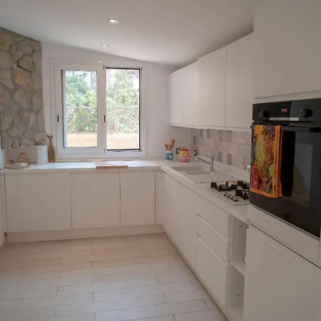 Apartamento Pinetahome Relax E Comfort *