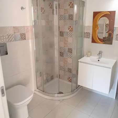 Apartamento Pinetahome Relax E Comfort *